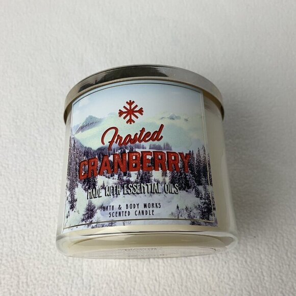 Bath & Body Works Frosted Cranberry Scented Candle 14.5 Ounce 3 Wick New - Picture 2 of 7